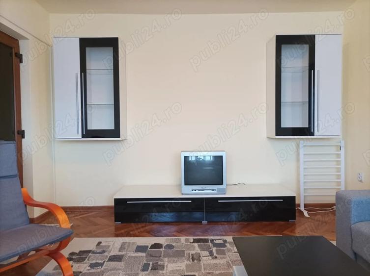 Apartament cu 2 camere semidecomandat în Central