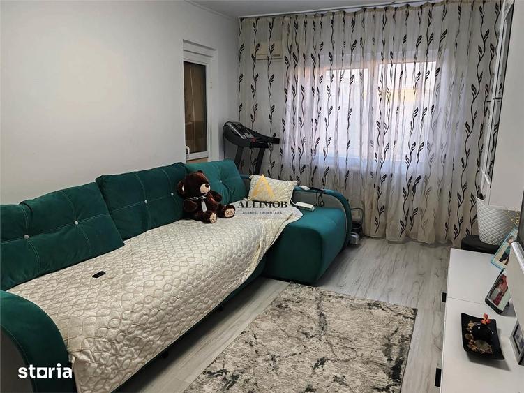 Apartament cu 2 camere decomandat în Mărășești
