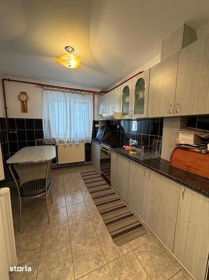 Apartament cu 4 camere în Central