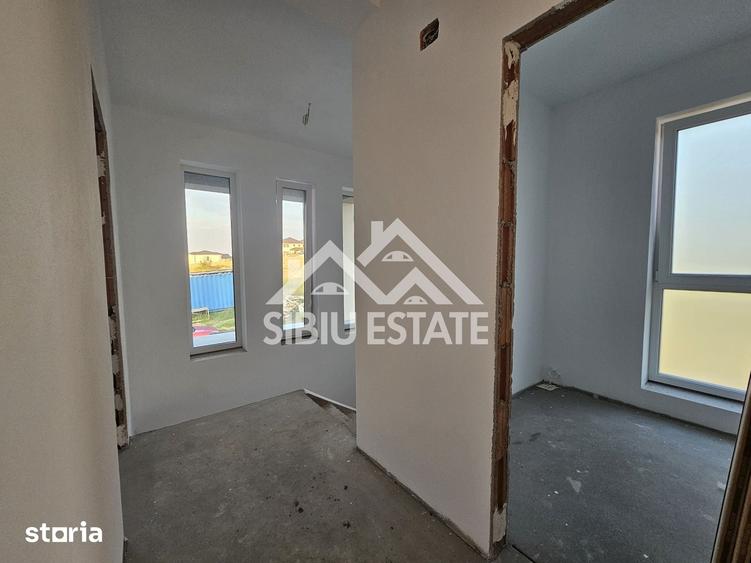 Casă cu 5 camere cu Teren 360 Mp în Central