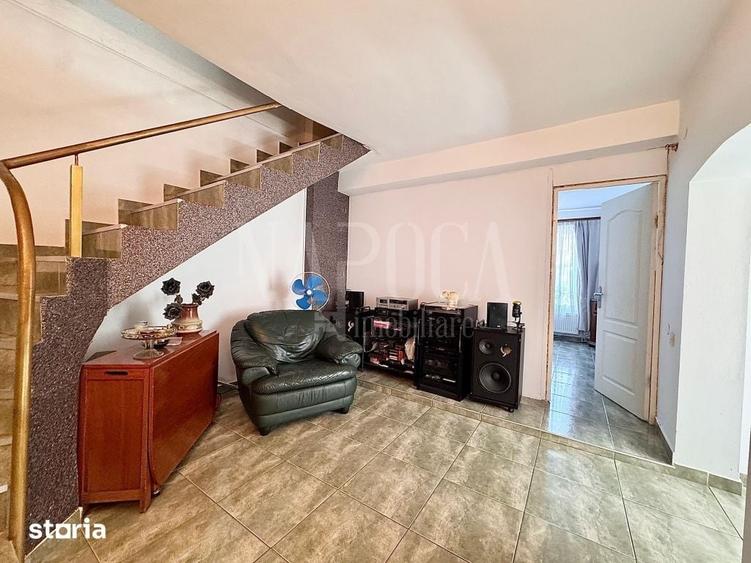 Casă cu 5 camere cu Teren 465 Mp în Bulgaria