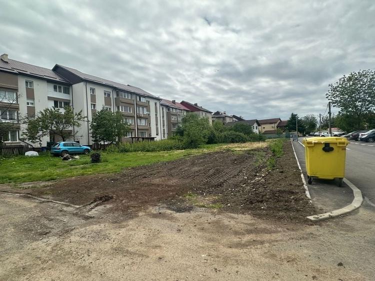 Teren Construcții intravilan de 1158 mp, în Ghermănești