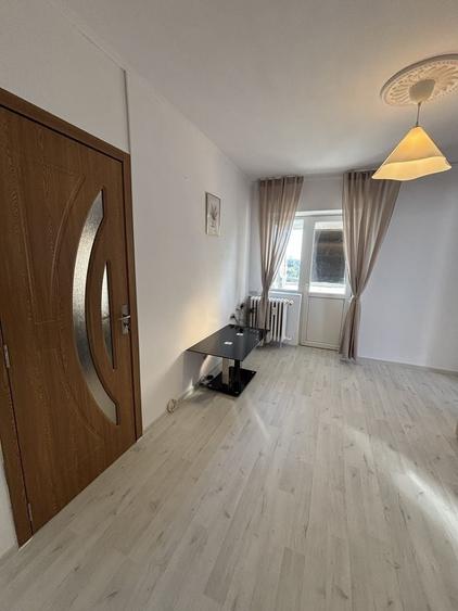 Apartament cu 2 camere în Olteniței
