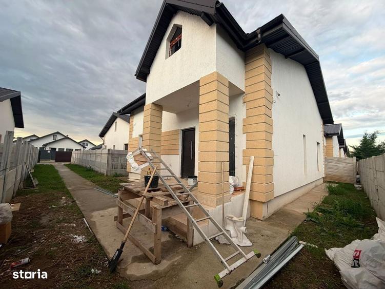 Casă cu 3 camere în Central