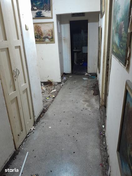 Casă cu 6 camere cu Teren 400 Mp în Palas