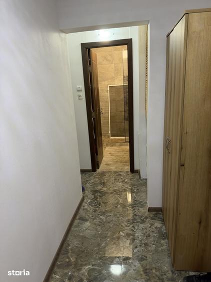 Apartament cu 2 camere decomandat, mobilat în Vitan