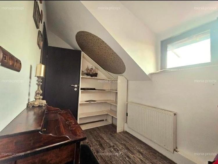 Apartament cu 3 camere decomandat, mobilat în Moșilor