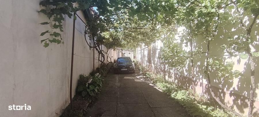 De vanzare casa cu 5 camere, Agnita, str. Horea - 1