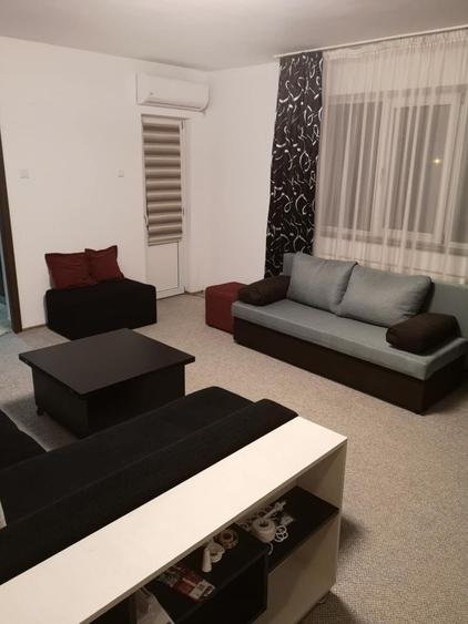 Garsonieră decomandată în Gară