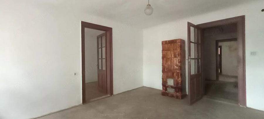 Casă cu 3 camere cu Teren 150 Mp în Gai