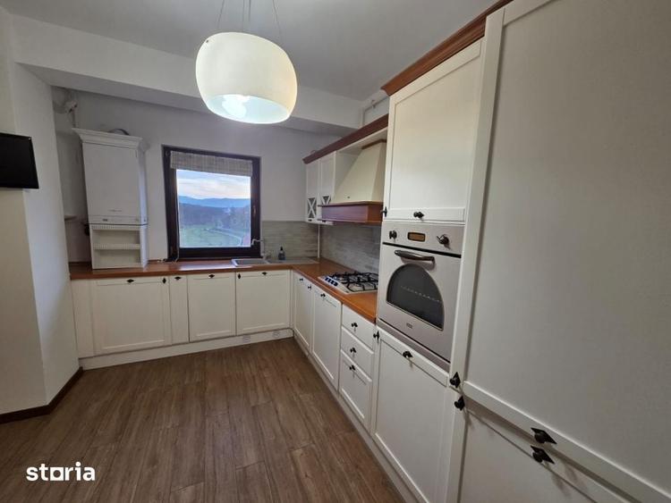 Apartament cu 3 camere în Valea Aurie