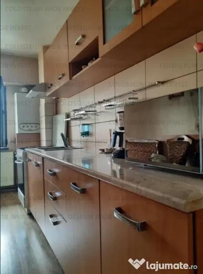 Apartament cu 2 camere decomandat în Centrul Civic