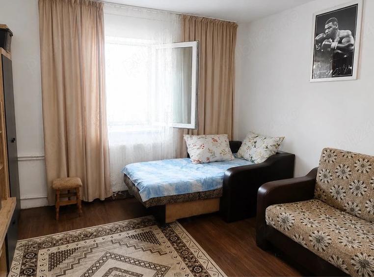 Garsonieră decomandată în Granit
