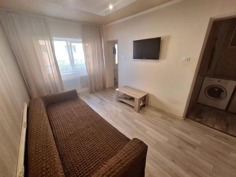 220 euro.Apartament cu 1 camera Et.1 Zona UMT - 1