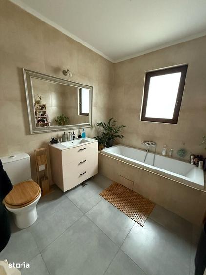 Apartament cu 3 camere în Inel II