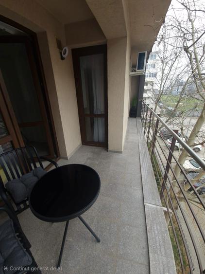 Garsonieră decomandată în Central