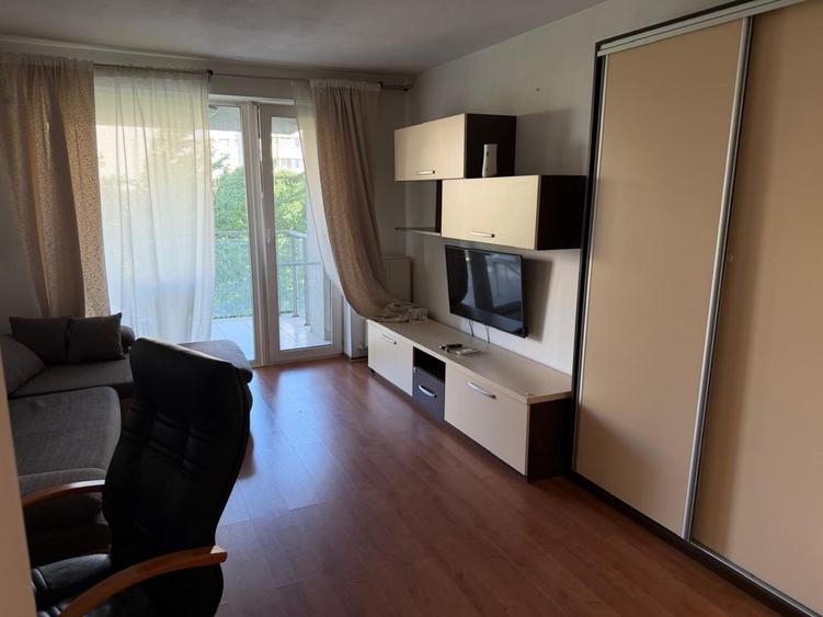 Apartament cu 2 camere decomandat, mobilat în Colentina