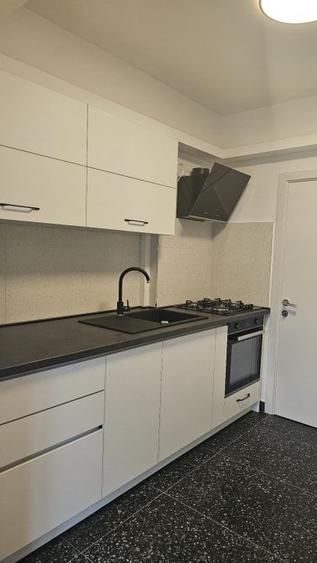 Apartament cu 3 camere în Primăverii
