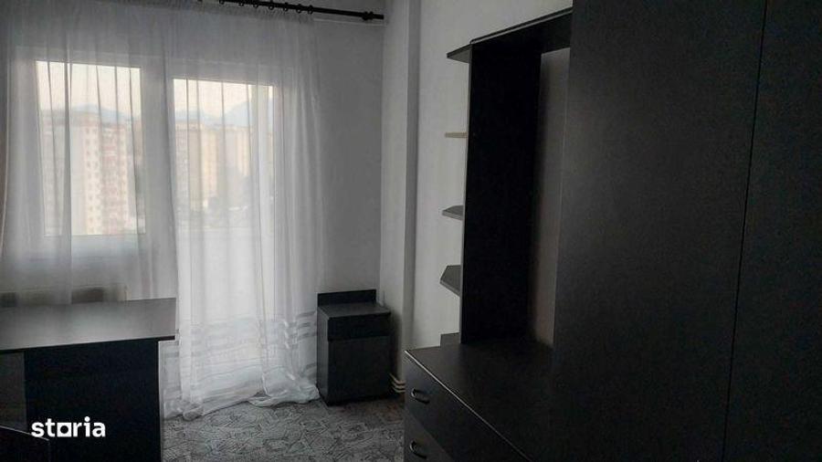Apartament cu 3 camere decomandat în Gării