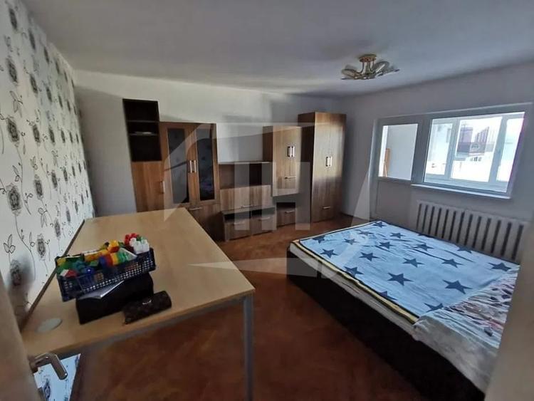Apartament cu 3 camere decomandat, mobilat în Mărăști