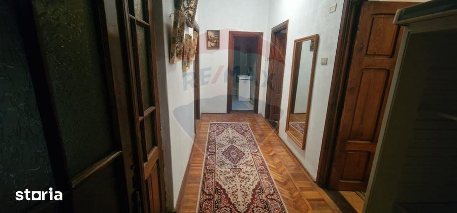 Apartament cu 2 camere în Republicii