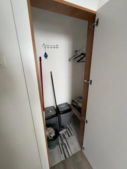 Apartament cu 3 camere decomandat în Semicentral