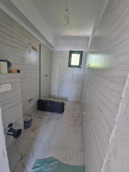 Casă individuală cu 3 camere cu Teren 300 Mp în Central