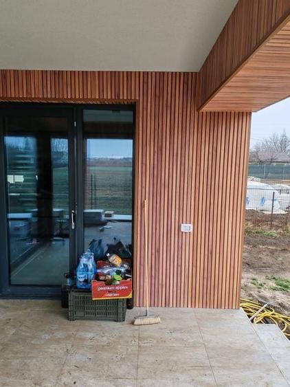 Casă individuală cu 6 camere cu Canalizare în Moara Vlăsiei