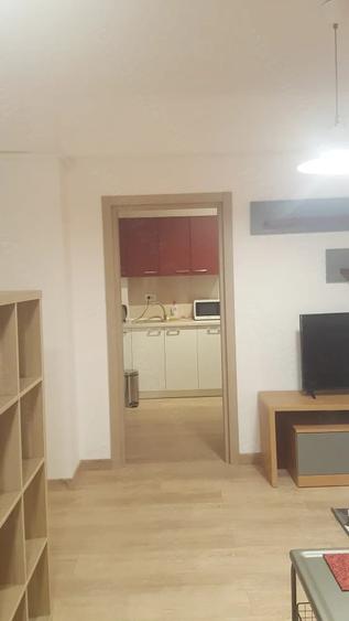 Apartament cu 2 camere semidecomandat în Nicolina