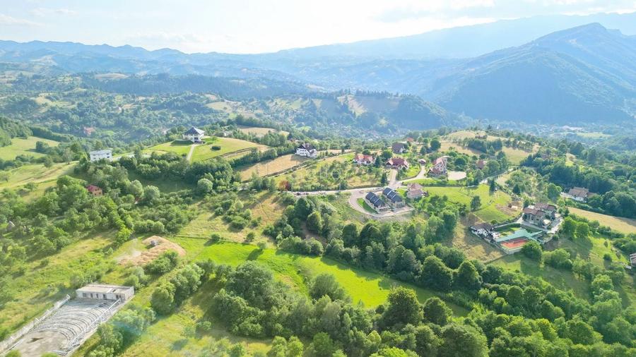 Teren Construcții intravilan de 2307 mp, în Bran