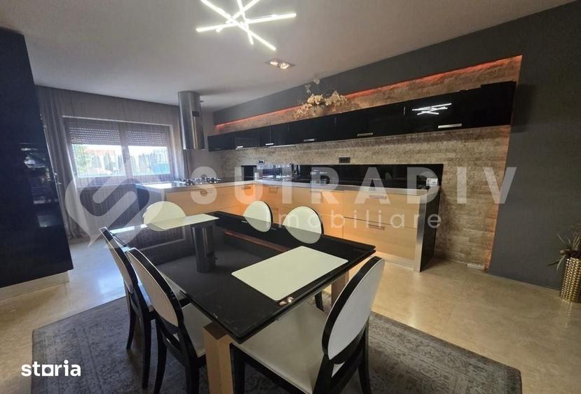 Casă cu 5 camere cu Teren 330 Mp în Bună Ziua