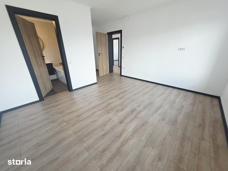 Casă cu 4 camere cu Teren 500 Mp în Tărlungeni