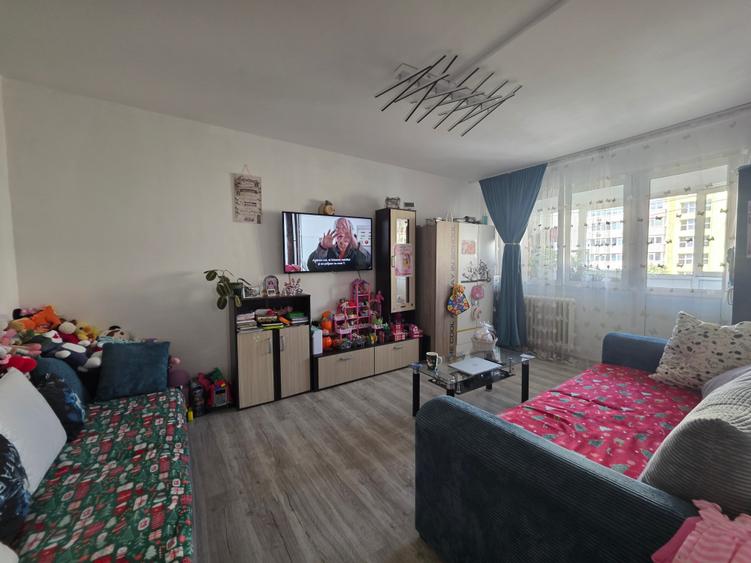 Apartament cu 2 camere decomandat în Chișinau