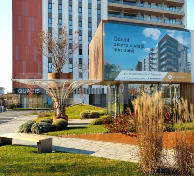 Apartament cu 2 camere decomandat, mobilat în Tractorul