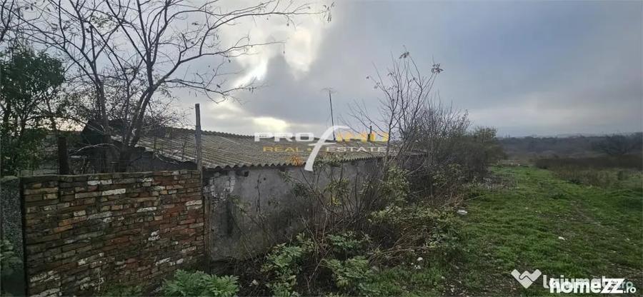 Teren de 600 mp, în Palazu Mare