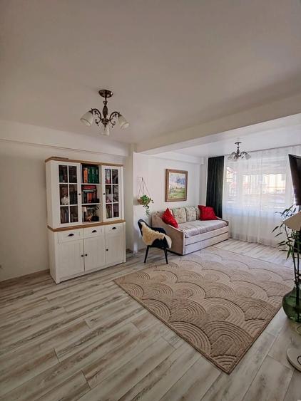 Apartament cu 2 camere decomandat în Ultracentral