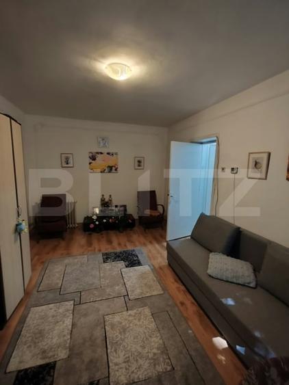 Apartament cu 2 camere semidecomandat, mobilat în Tătărași