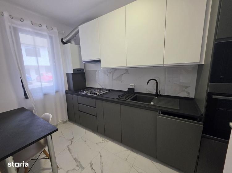 Casă cu 4 camere cu Teren 150 Mp în Central