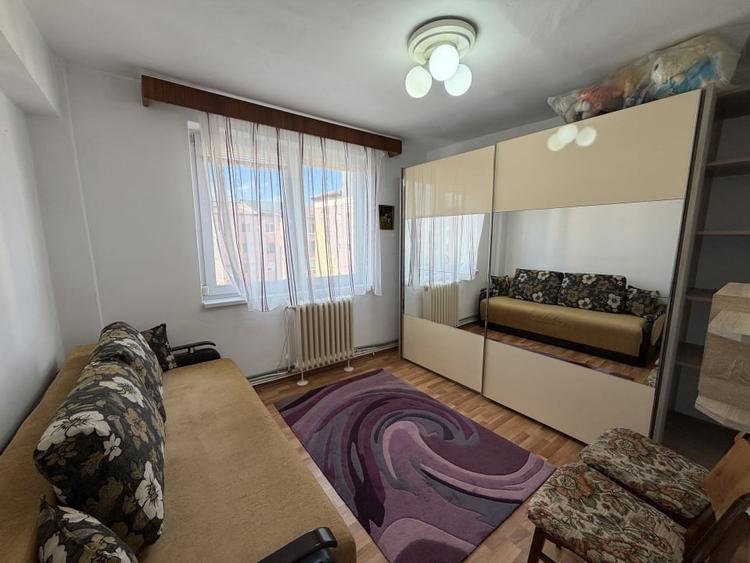 Apartament cu 2 camere decomandat, mobilat în Aiud