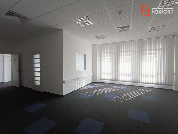 Birou, de 760 mp, în Spitalul Județean