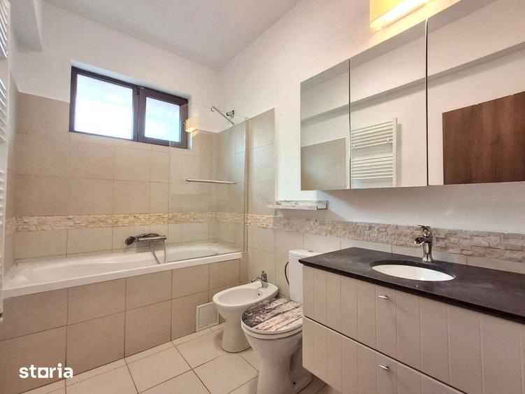 Casă cu 4 camere cu Teren 443 Mp în Balotești