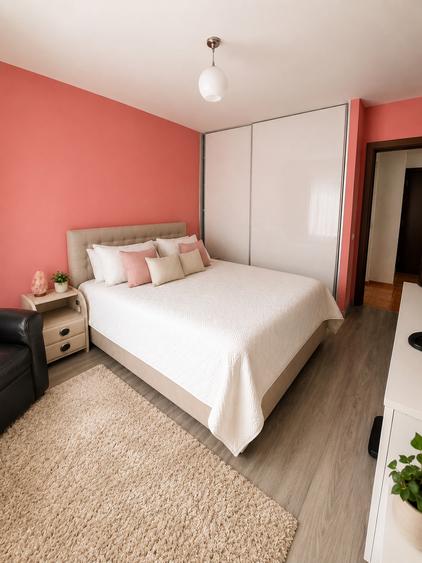 Apartament 2 camere decomandate ,58 mp utili,etaj 1 ,parcare - 1