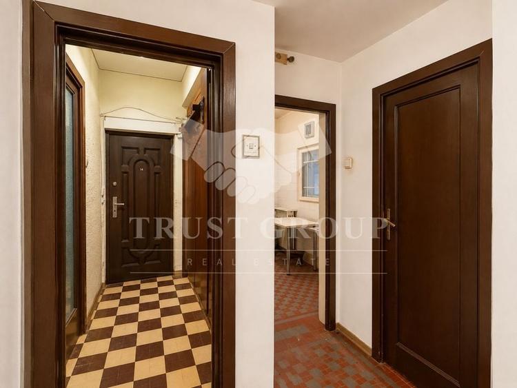 Apartament cu 2 camere semidecomandat în Sala Palatului