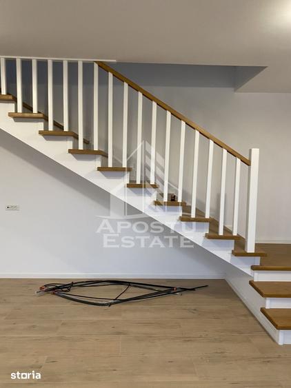 Casă cu 4 camere cu Teren 260 Mp în Remetea Mare