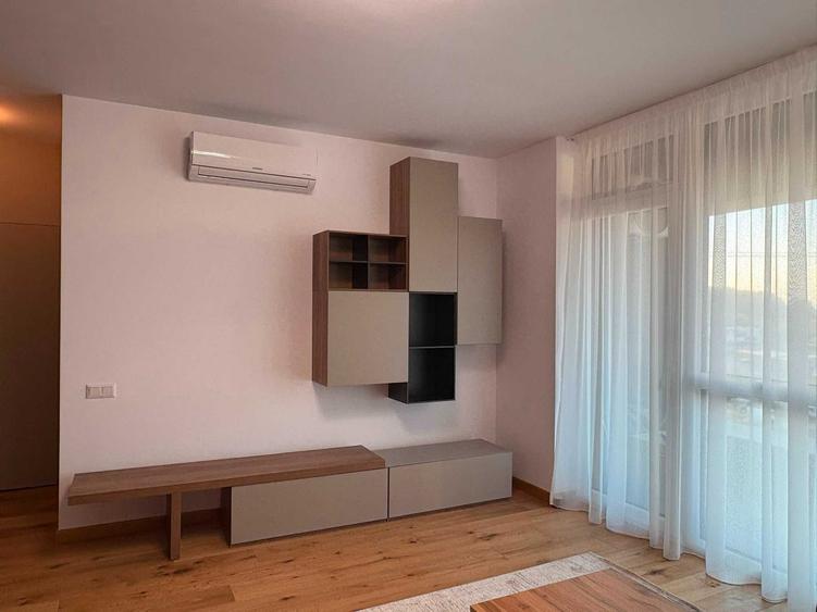 Apartament cu 2 camere decomandat, mobilat în Exterior Vest