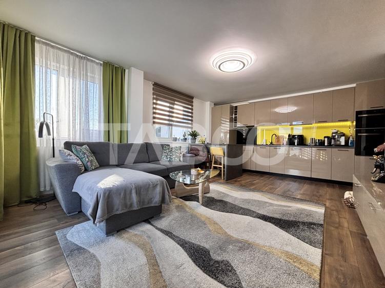 Apartament cu 2 camere semidecomandat, mobilat în Baciu