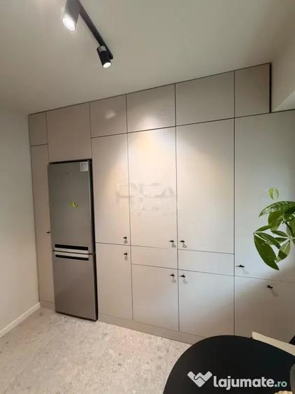 Apartament cu 2 camere decomandat în 13 Septembrie
