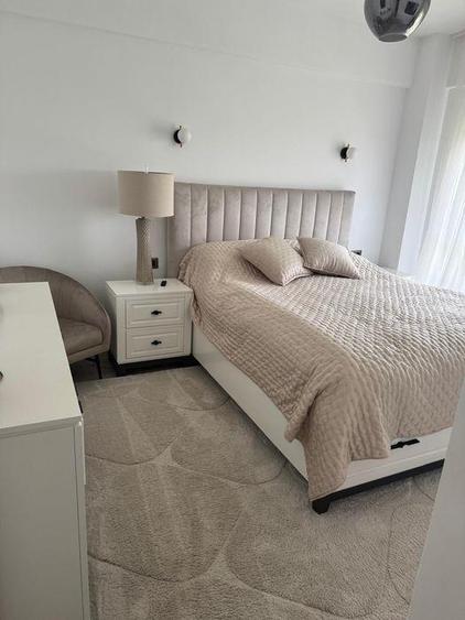 Apartament cu 2 camere decomandat în Miroslava