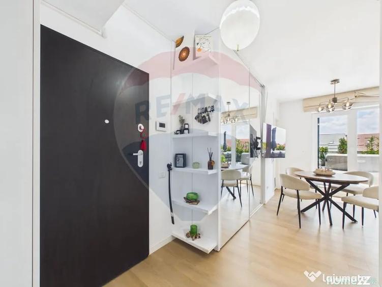 Apartament cu 3 camere decomandat în Fizicienilor