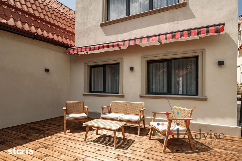 Casă cu 2 camere cu Teren 373 Mp în Schei